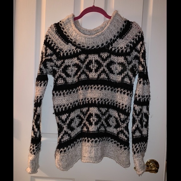 Free People Sweater - Picture 1 of 4